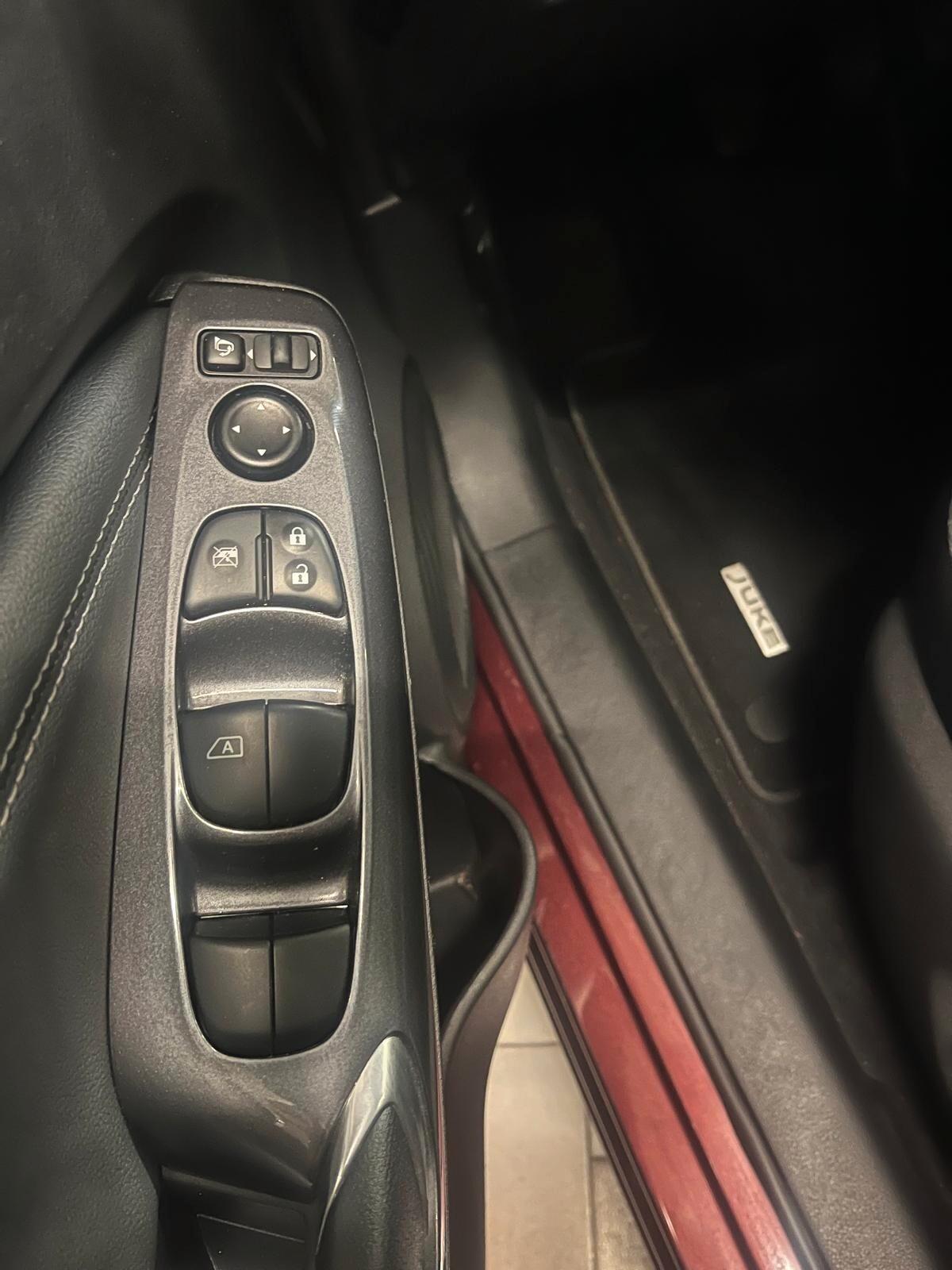 Nissan Juke 1.0 DIG-T 114 CV N-Connecta