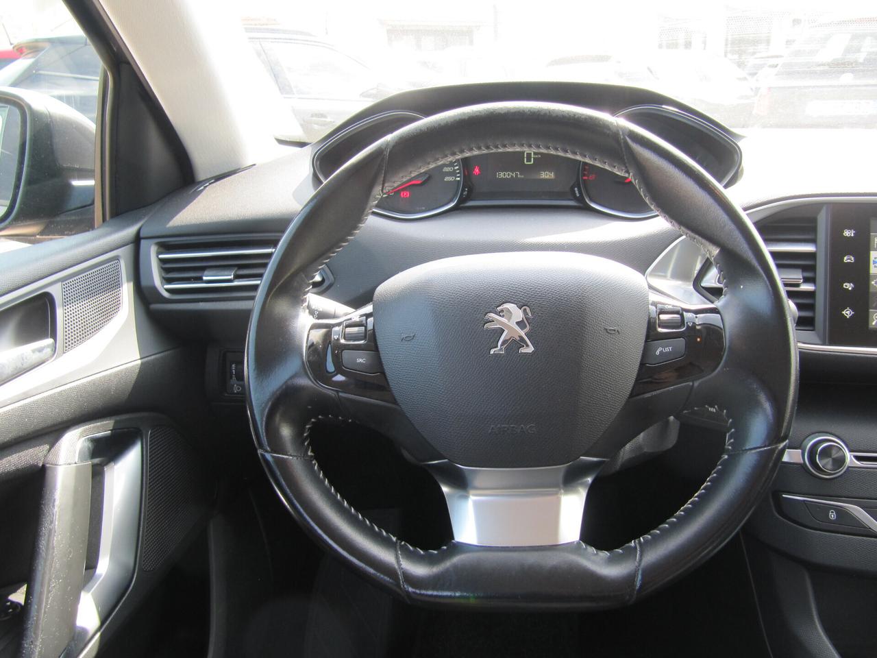 Peugeot 308 BlueHDi 100 S&S Active