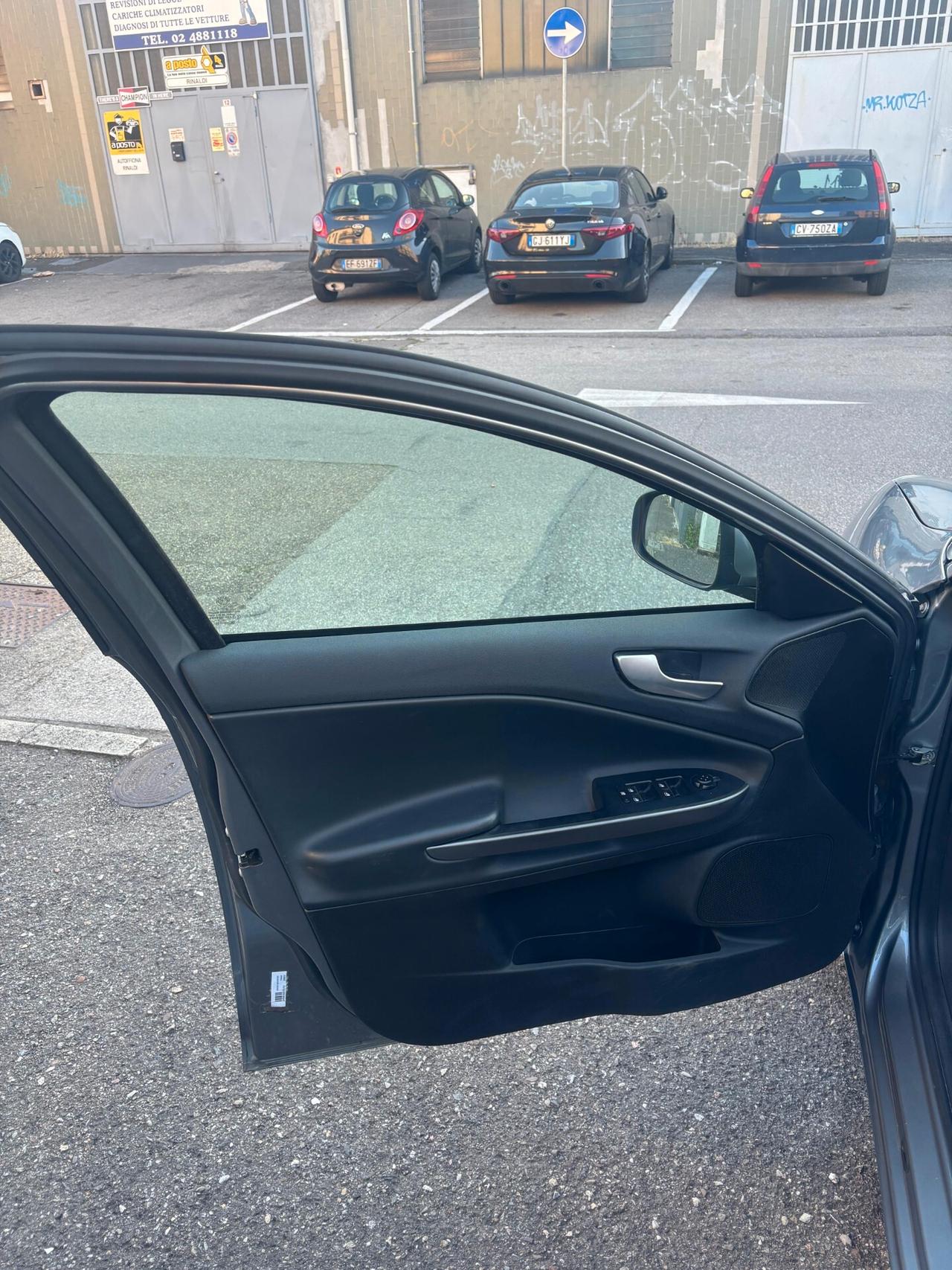 Alfa Romeo Giulietta 1.6 JTDm TCT 120 CV Super