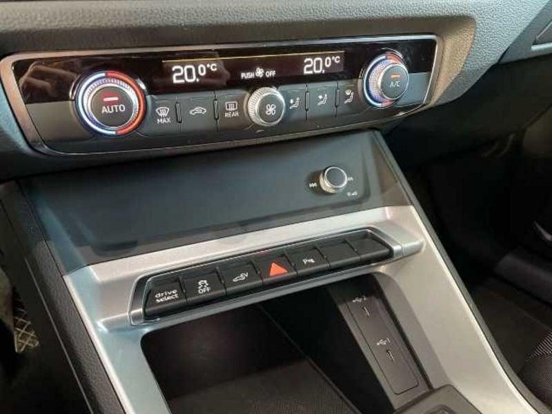 Audi Q3 SPORTBACK Audi Sportback Business Plus 45 TFSI e 180(245) kW(CV) S tronic