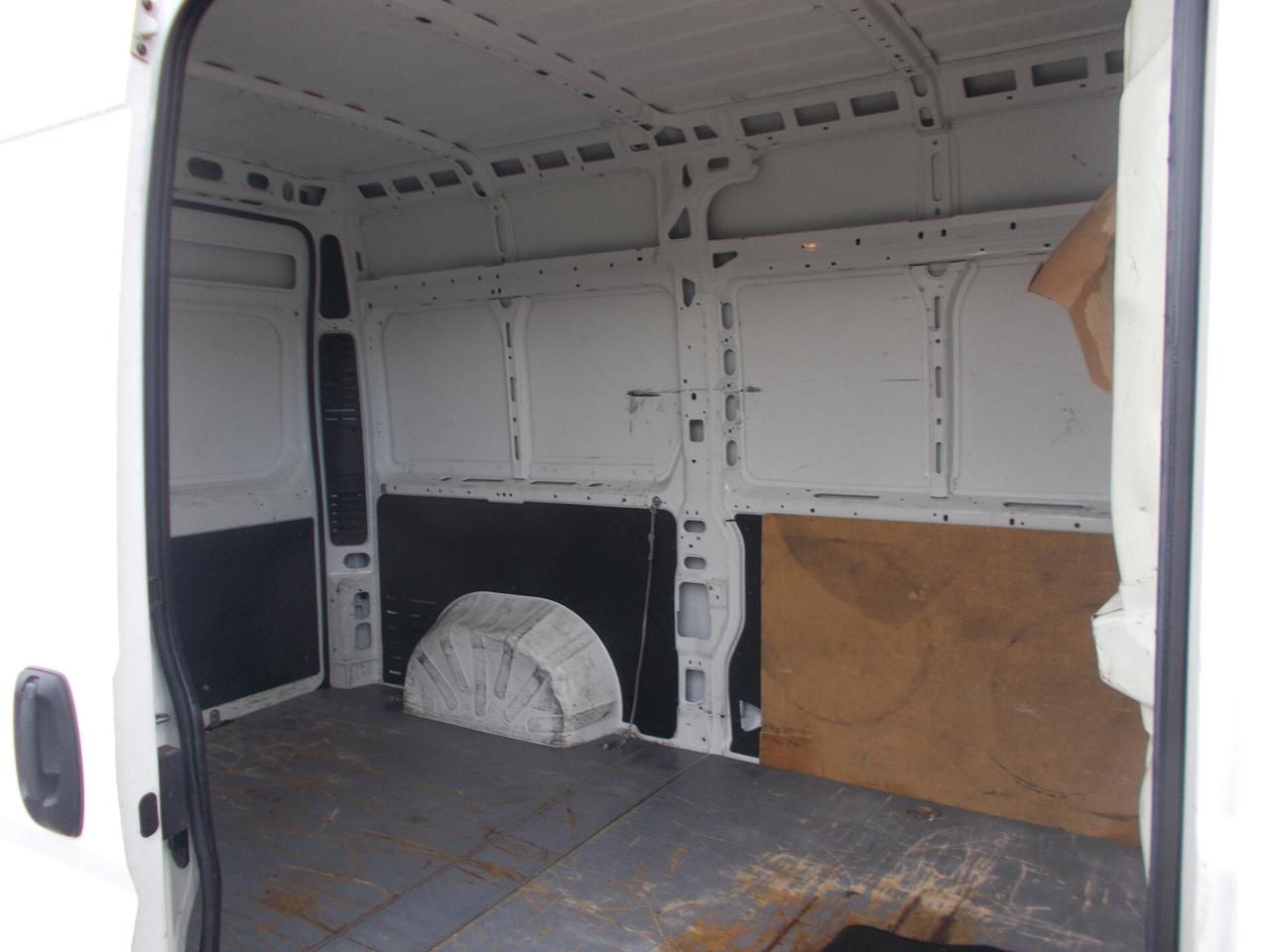 iveco Peugeot boxer anno 2017 furgone e6