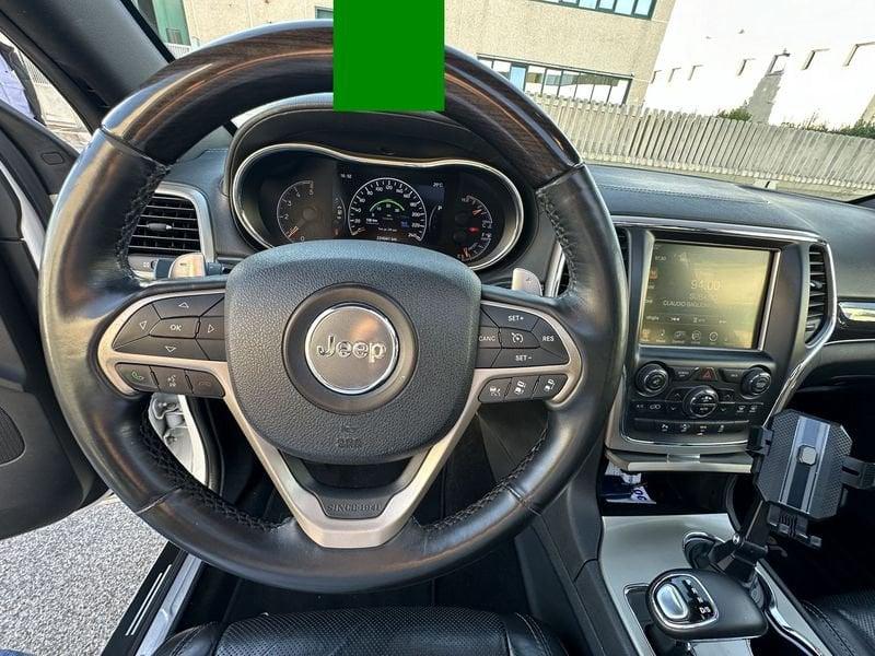 Jeep Grand Cherokee Grand Cherokee 3.0 crd (mjt II) V6 Overland 250cv auto