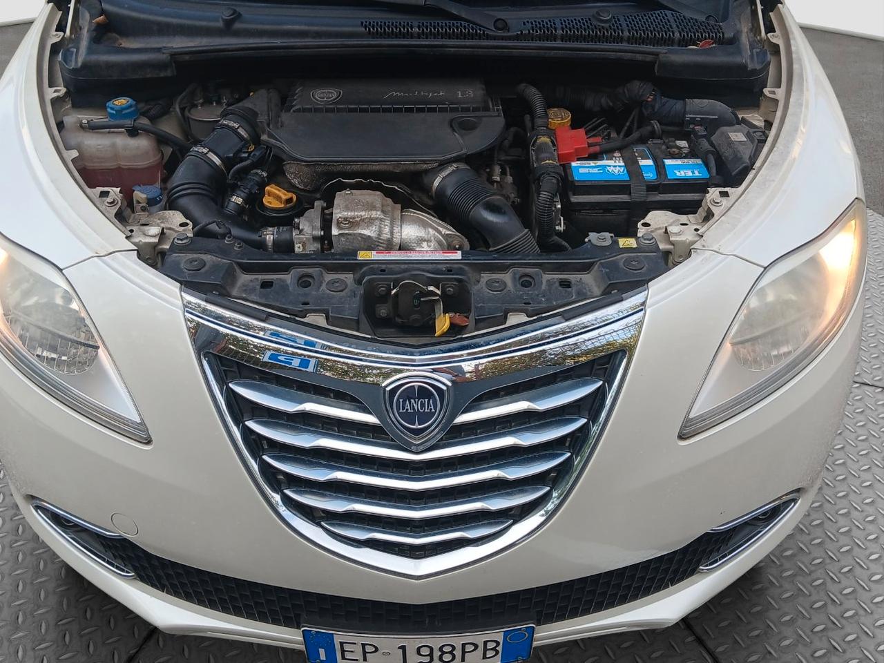 Lancia Ypsilon 5 Porte Ypsilon 1.3 mjt Gold s&s 95cv E5+