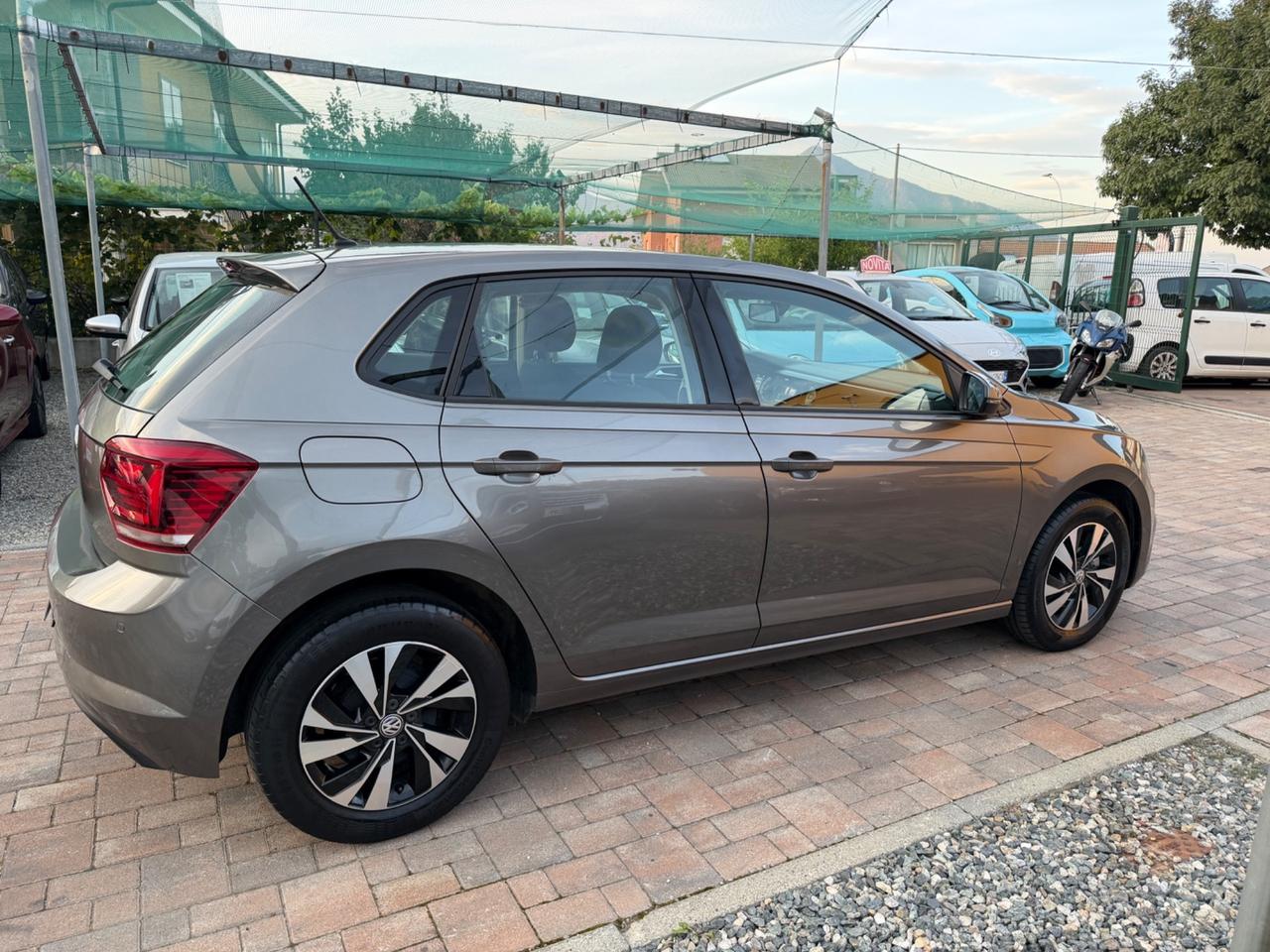 Volkswagen Polo 1.6 TDI ok per neopatentati