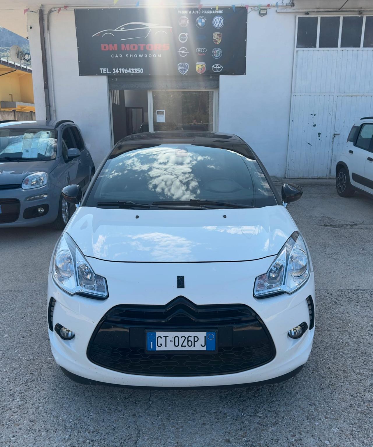 DS3 1.4 HDi 70 Just Black Full Optional