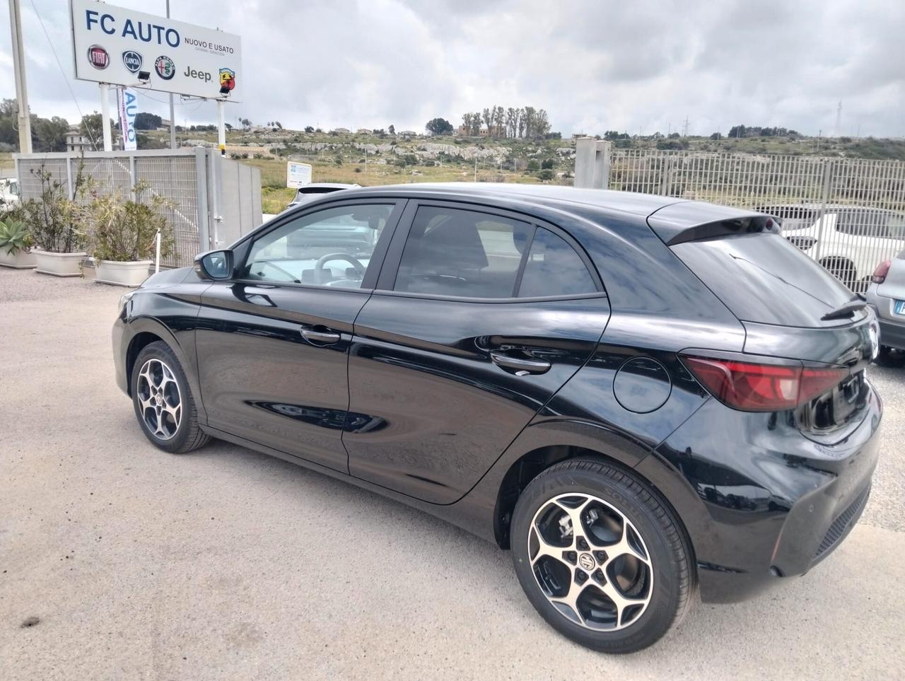 Mg MG3 1.5 Hybrid+ Luxury 7 ANNI GARANZIA CASA MADRE