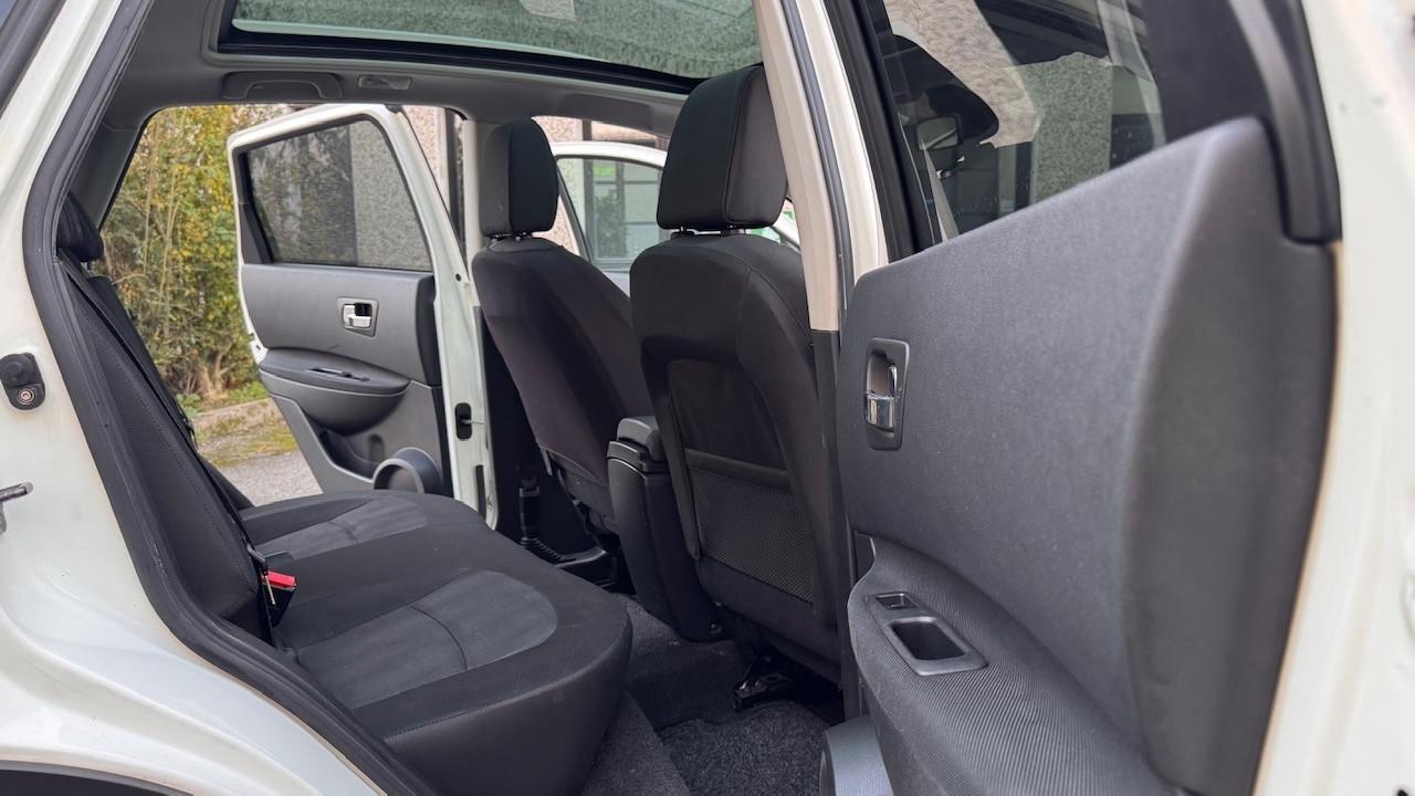 Nissan Qashqai 2.0 dCi DPF 4WD n-tec 4x4