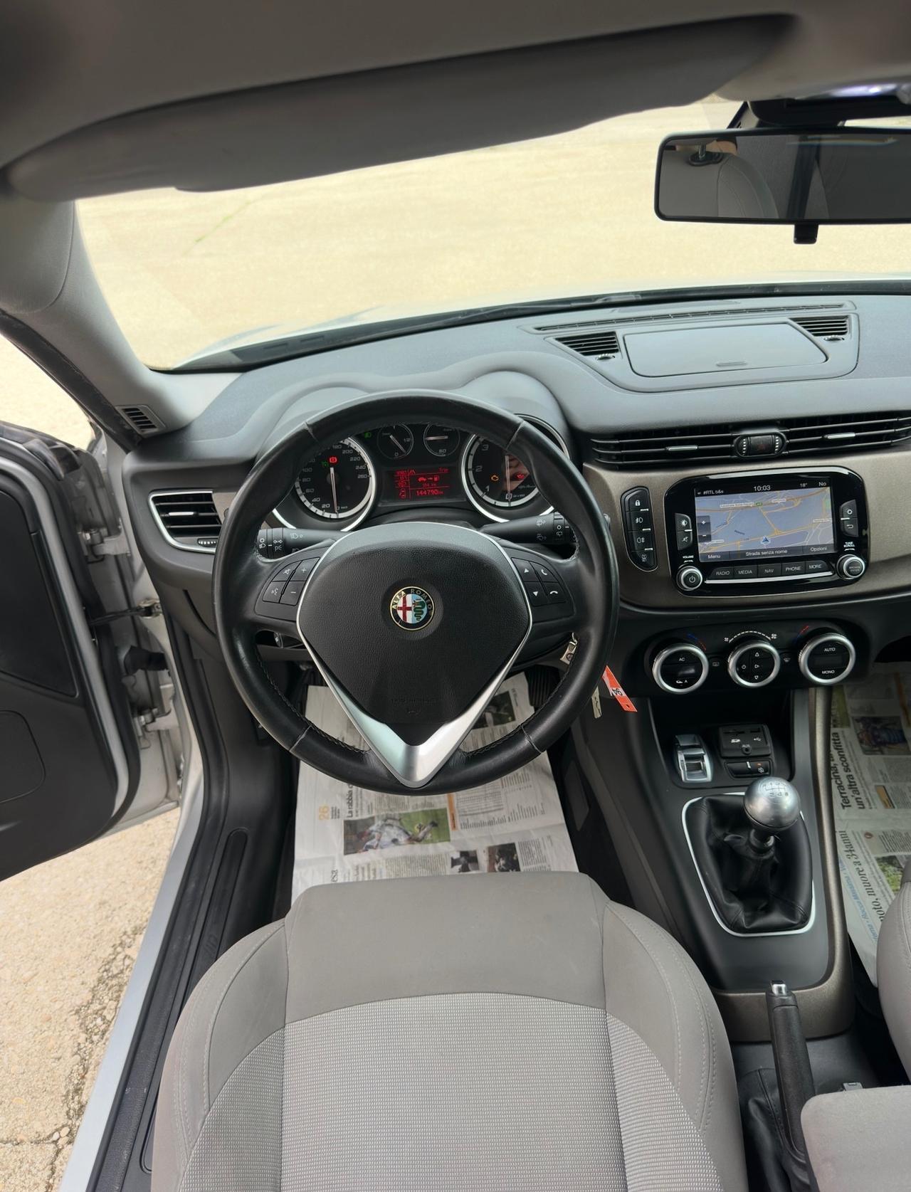 Alfa Romeo Giulietta 1.6 JTDm-2 105 CV Exclusive