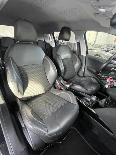 Peugeot 2008 BlueHDi 120 EAT6 S&S GT Line