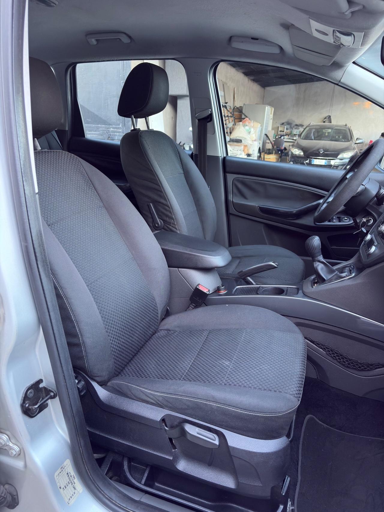 Ford C-Max 1.6 TDCi 90 CV Titanium