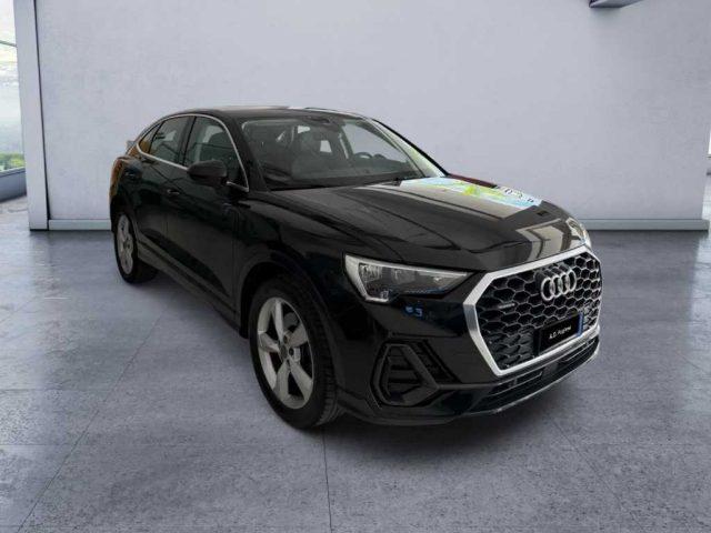 AUDI Q3 2ª serie - SPB 45 TFSI S tronic quattro edition