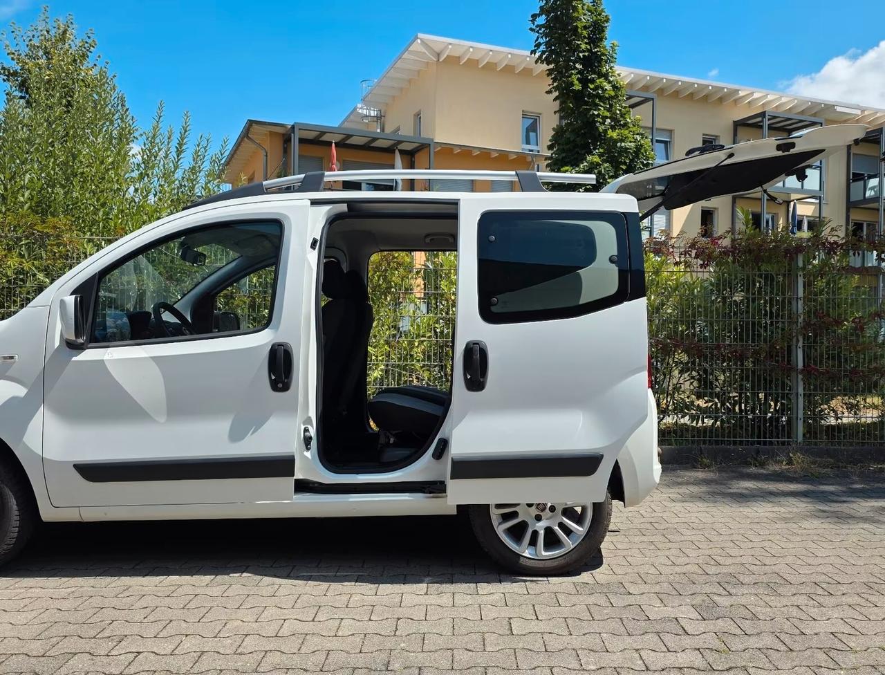 Fiat Qubo 1.4 8V 77 CV Lounge GANCIO TRAINO