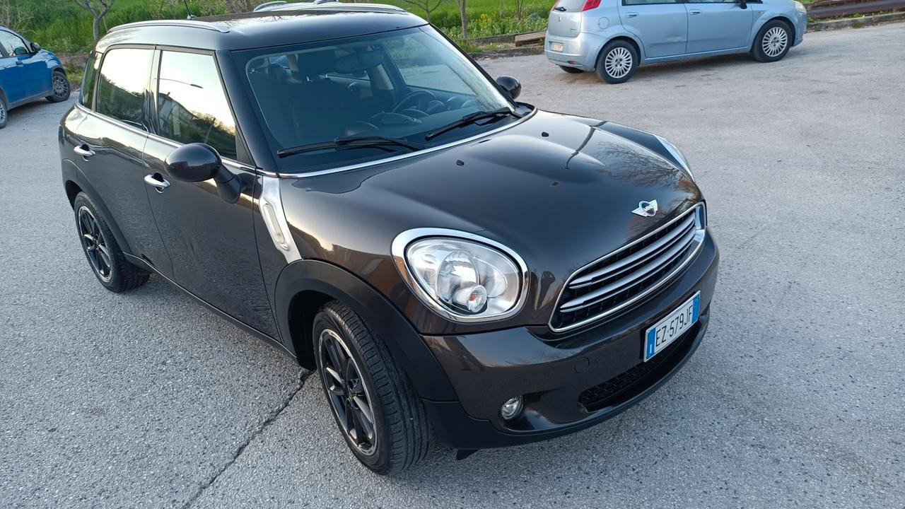 Mini Cooper Countryman 2.0 Diesel Automatica km 124.000 pari al nuovo