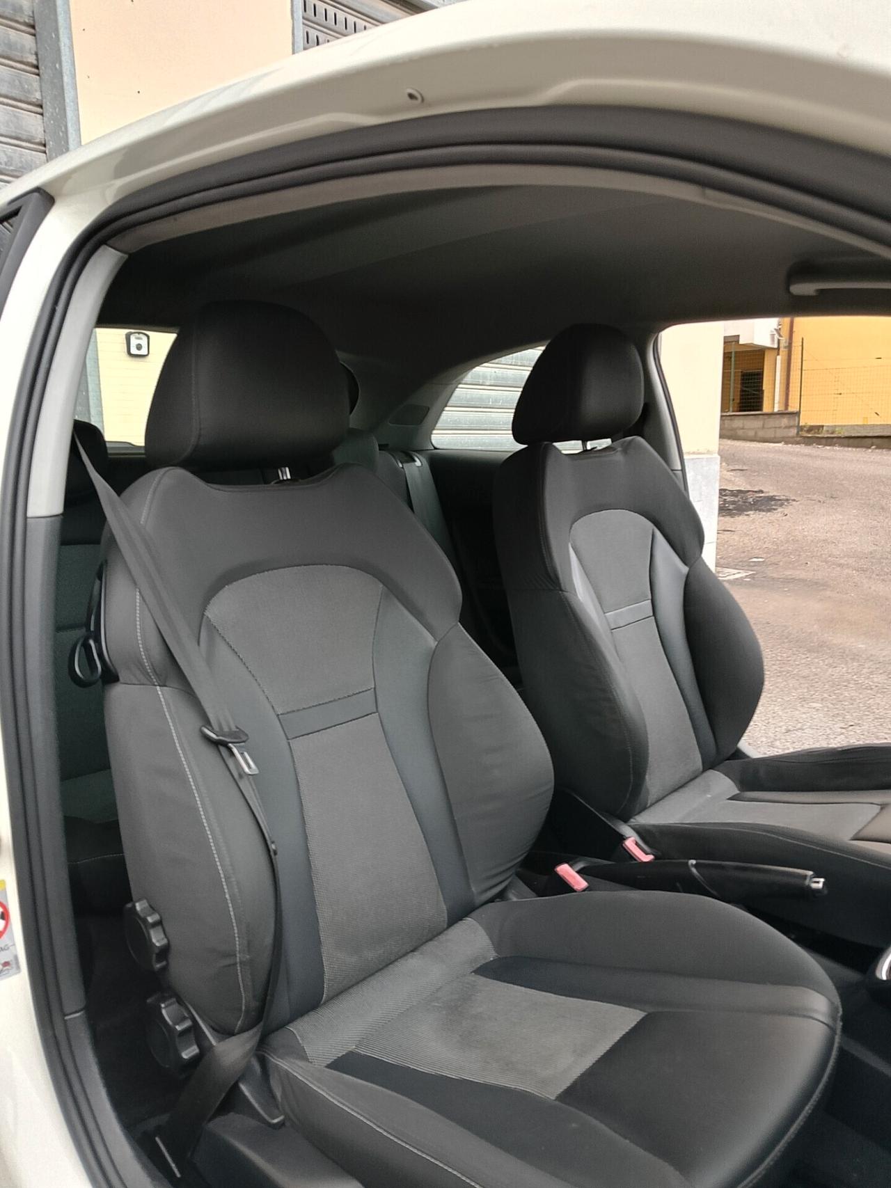 Audi A1 1.6 TDI 105 CV Attraction