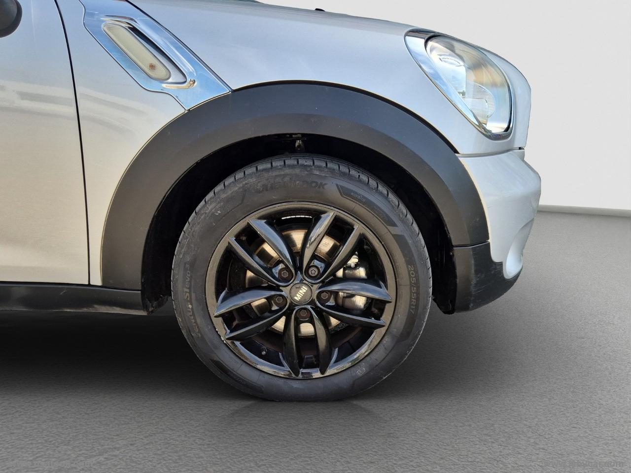 MINI Mini One D Countryman ADATTA ANCHE A NEOPATENTATI