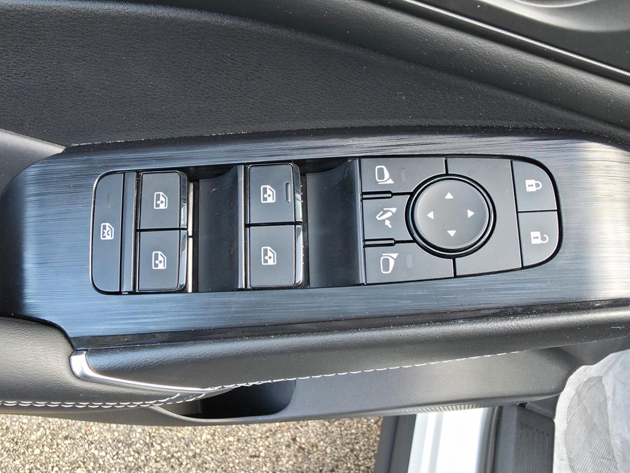 Nissan Qashqai MHEV 140 CV N-Connecta