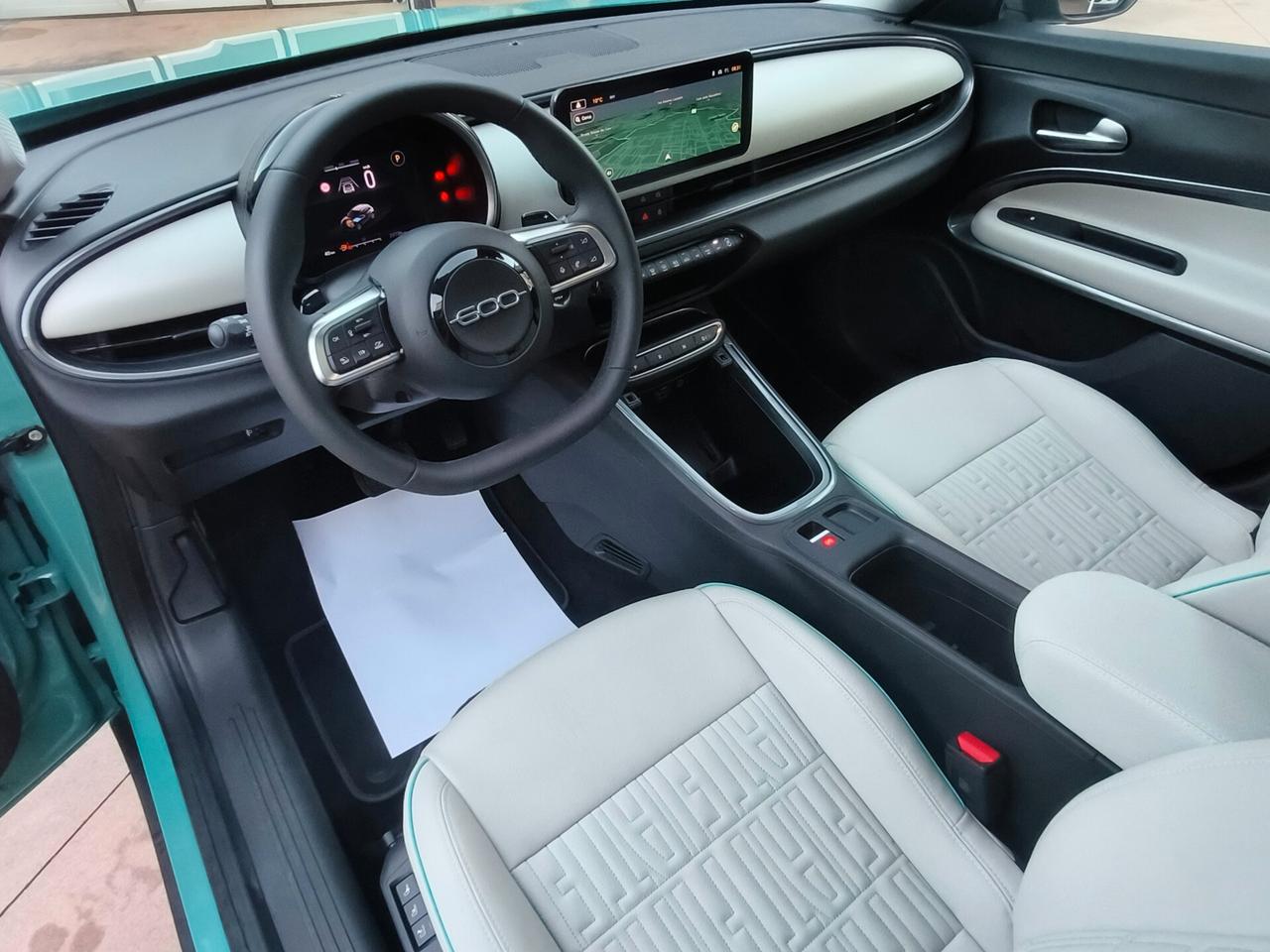Fiat 600 Hybrid 110 CV DCT MHEV La Prima