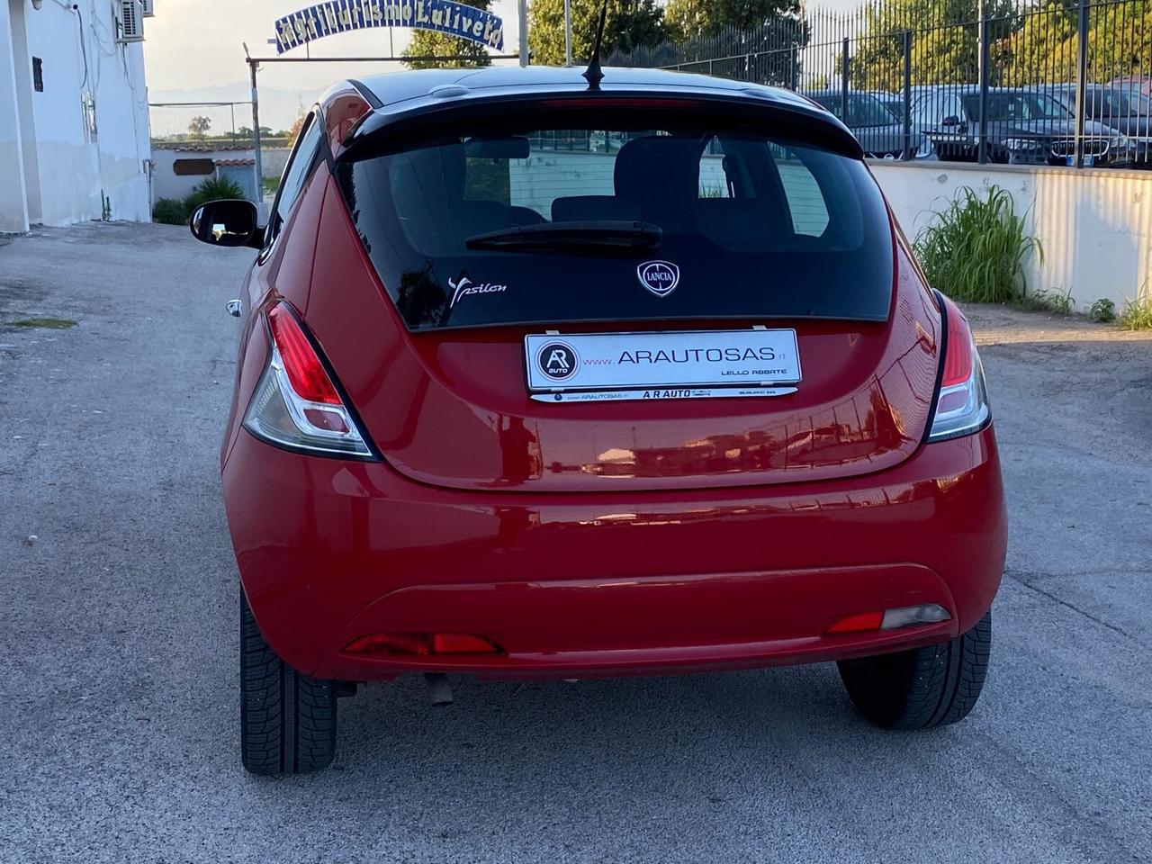 Lancia Ypsilon 1.2 69 CV GPL Ecochic Gold