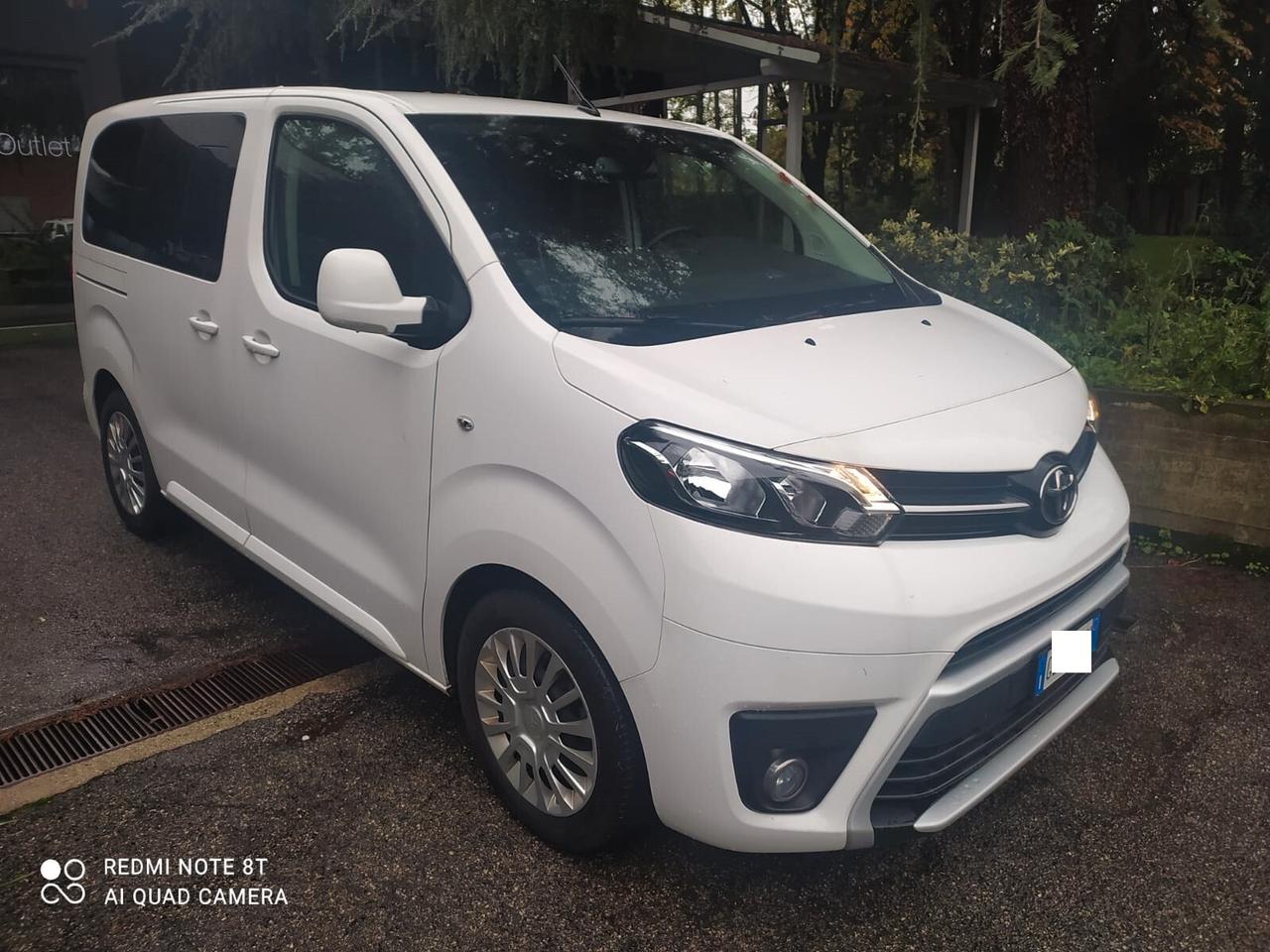 Toyota Proace Proace Verso 1.5D L1 D Lounge 120 cv