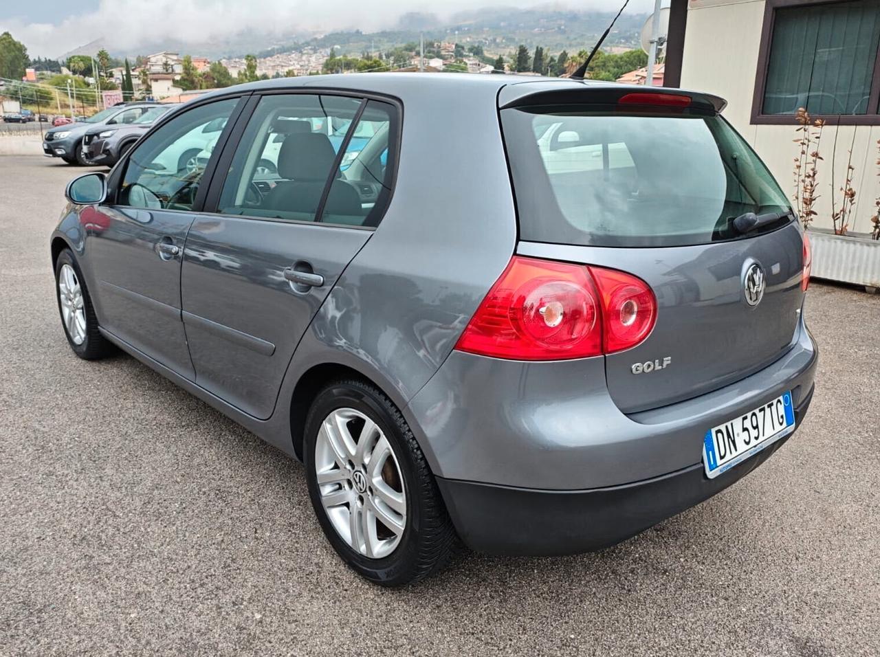 Volkswagen Golf 5 1.6 Benzina/Gpl 5p. Comfortline