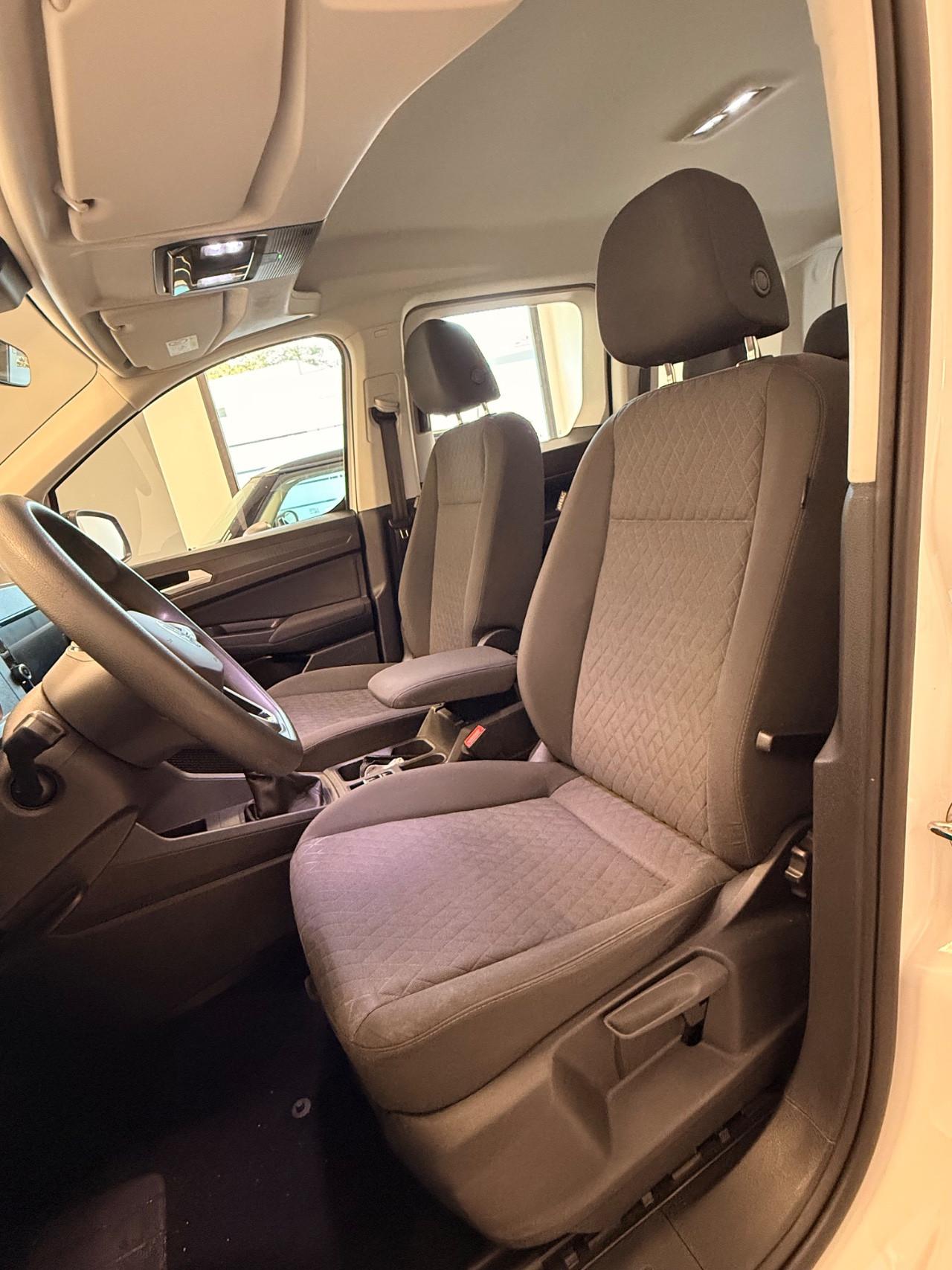 Volkswagen CADDY 2.0 TDI 122CV 5 POSTI IVA ESPOSTA
