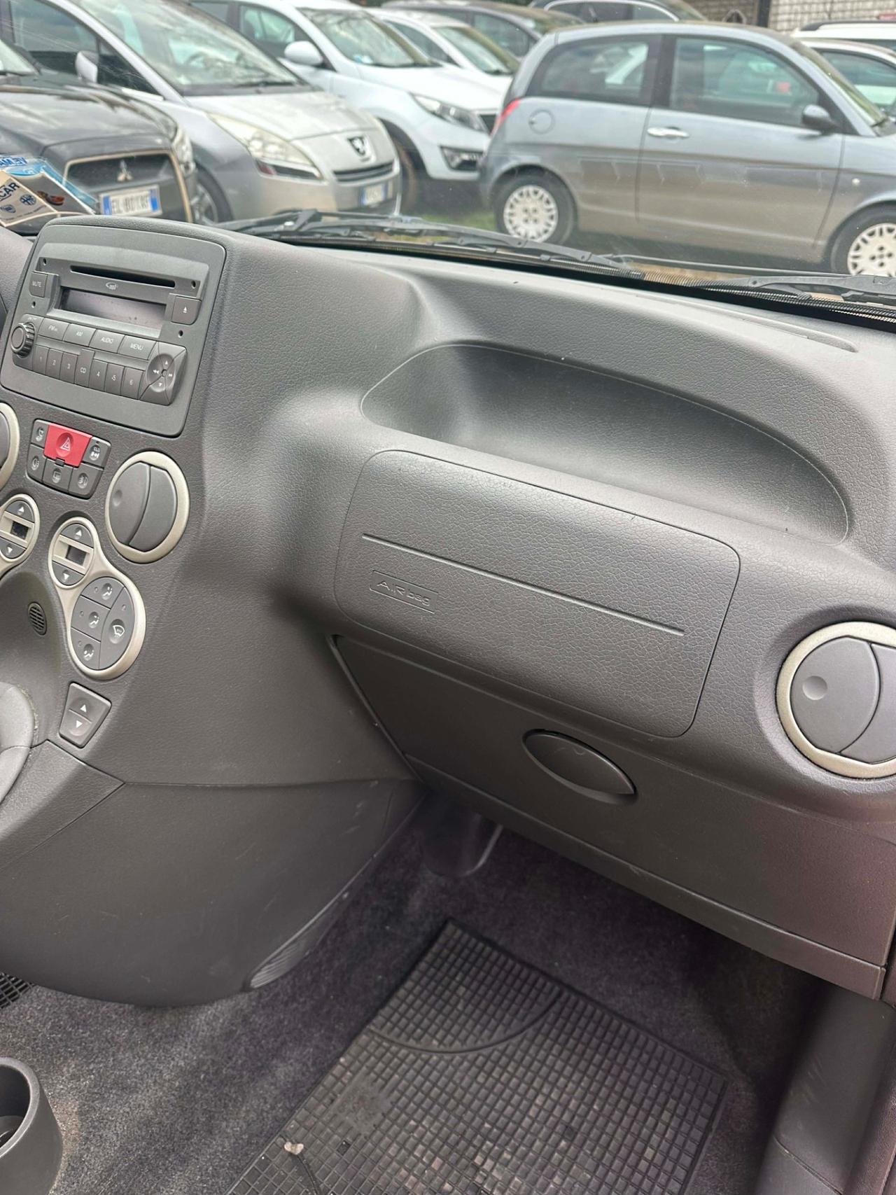 Fiat PANDA 1.3 MJT 75 CV CROSS S&S KMCERT NEOPAT