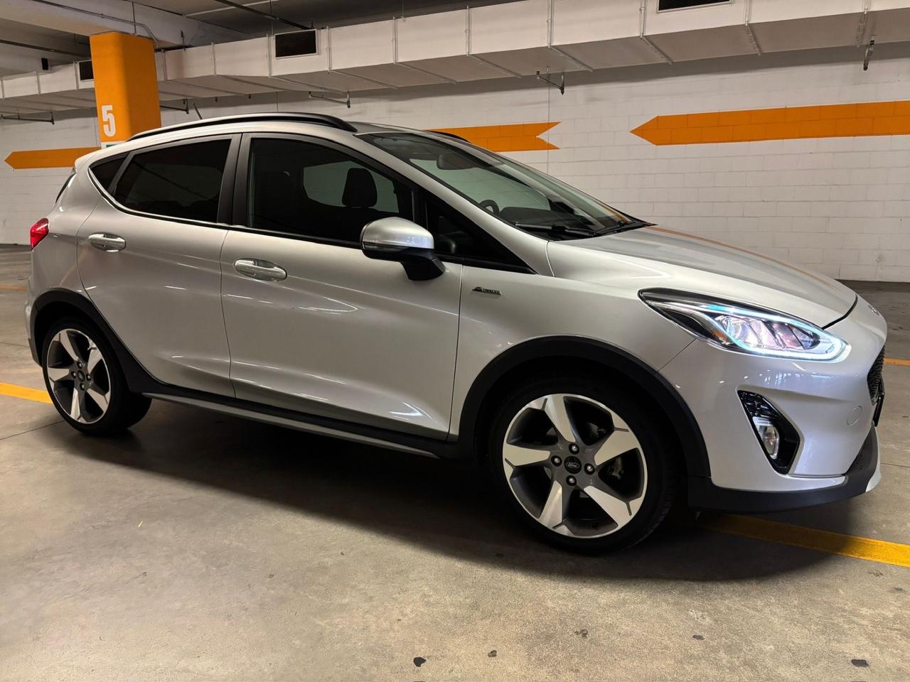 Ford Fiesta Active 1.5 TDCi Unico proprietario!