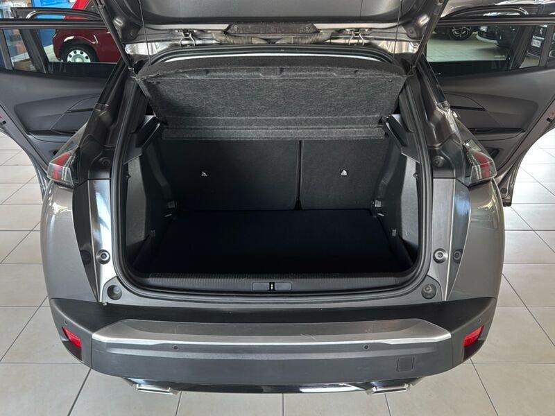 Peugeot 2008 PureTech 130 Allure Pack S/S Retrocamera