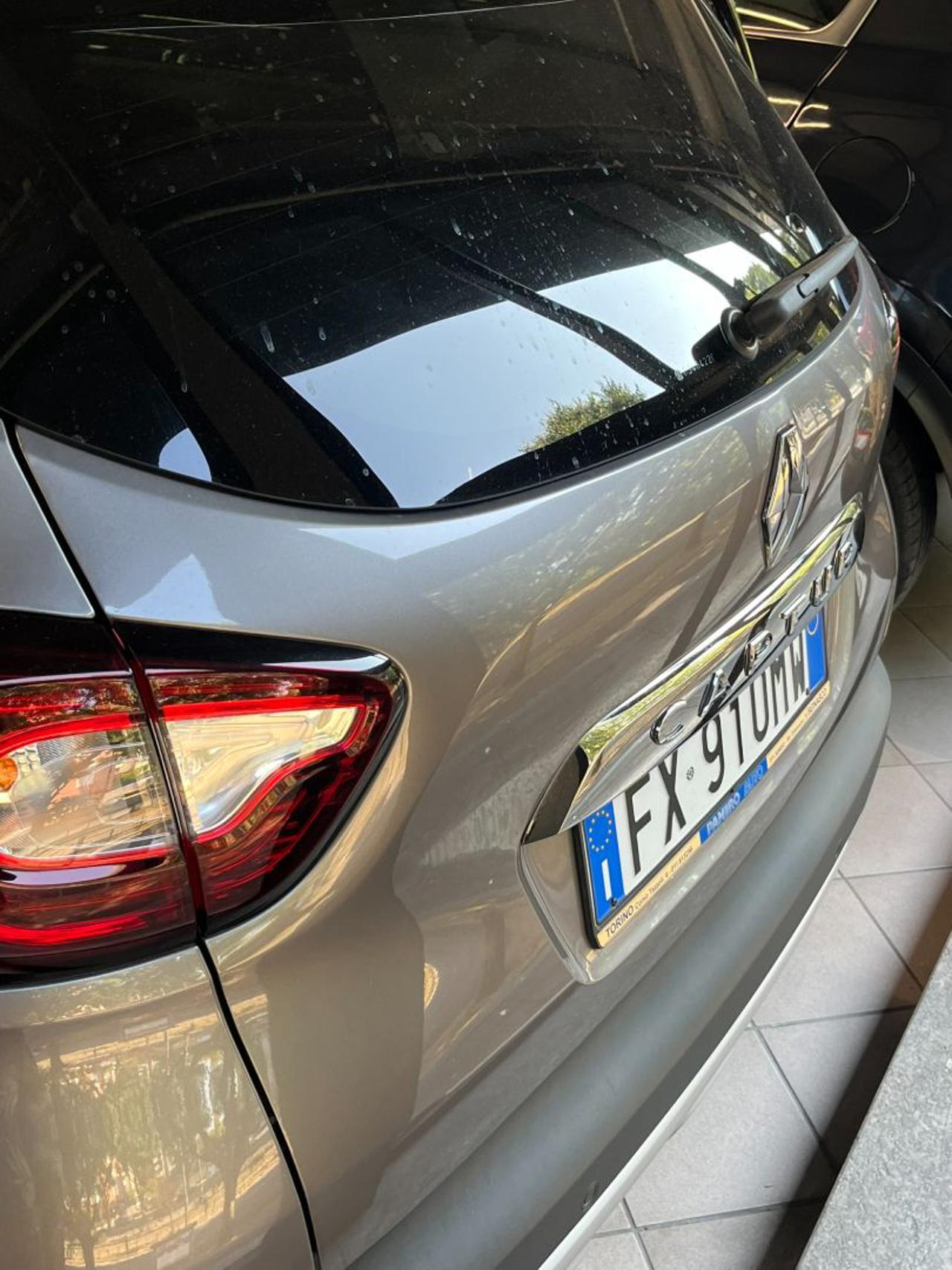 RENAULT Captur 1ª serie Captur TCe 12V 90 CV S...