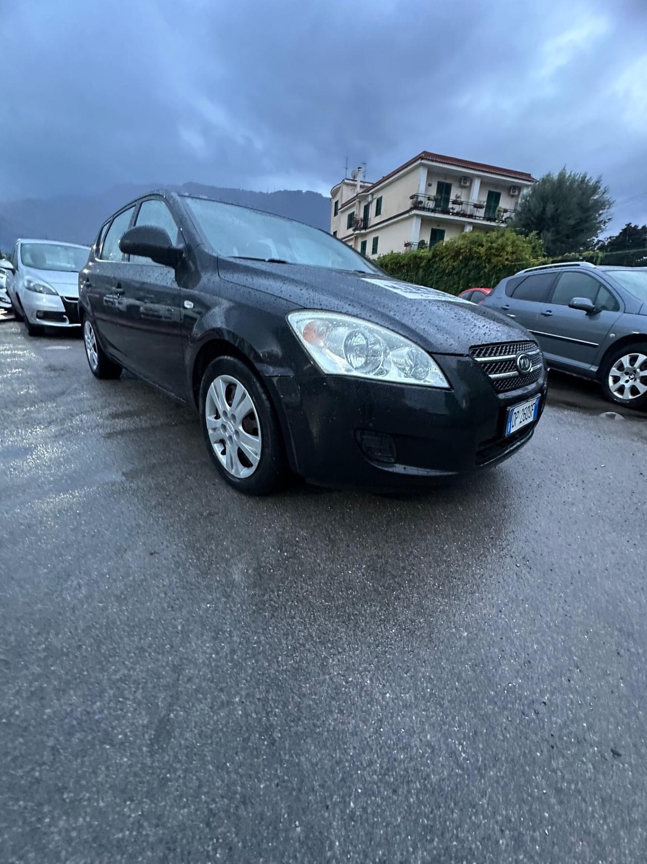 Kia Ceed cee'd 1.4 109CV 5p. EX