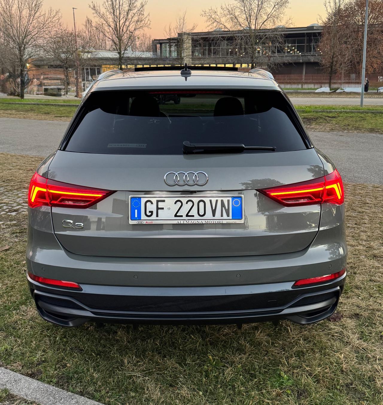 Audi Q3 45 TFSI e S tronic line edition