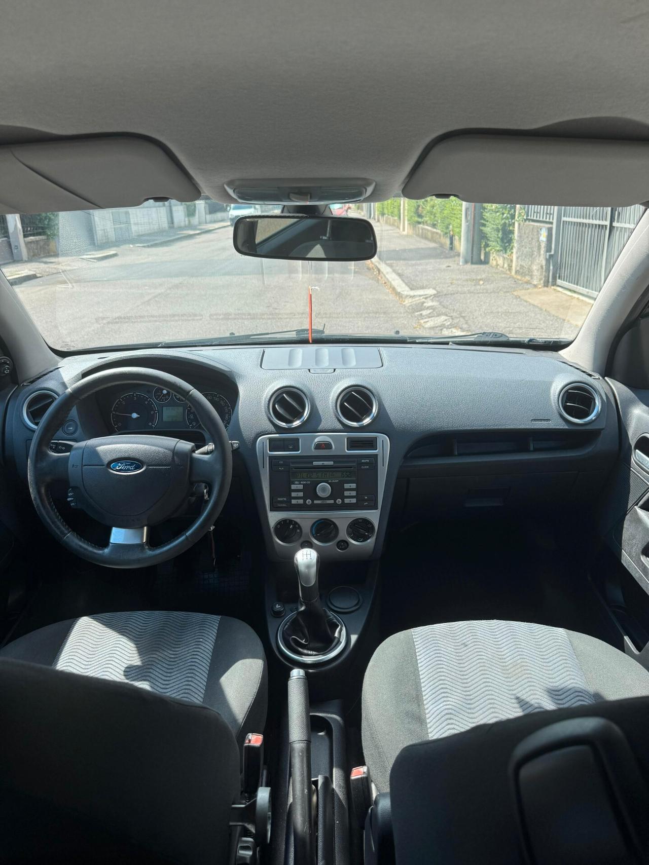 Ford Fusion 2009 1.4 DIESEL OK NEOPATENTATI