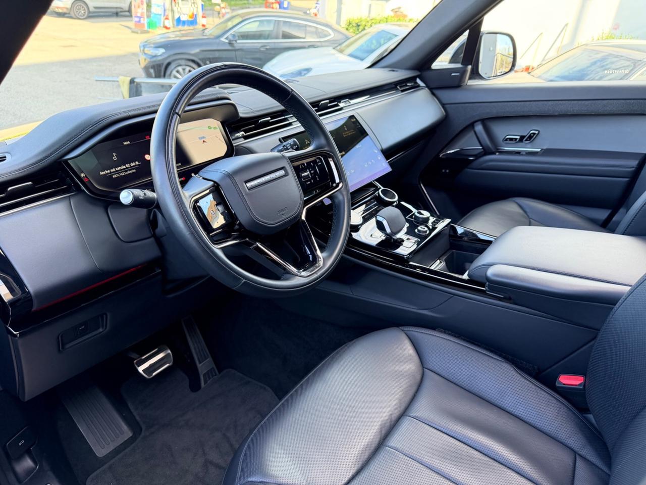 Land Rover Range Sport 3.0D l6 249 CV Dynamic HSE black edition