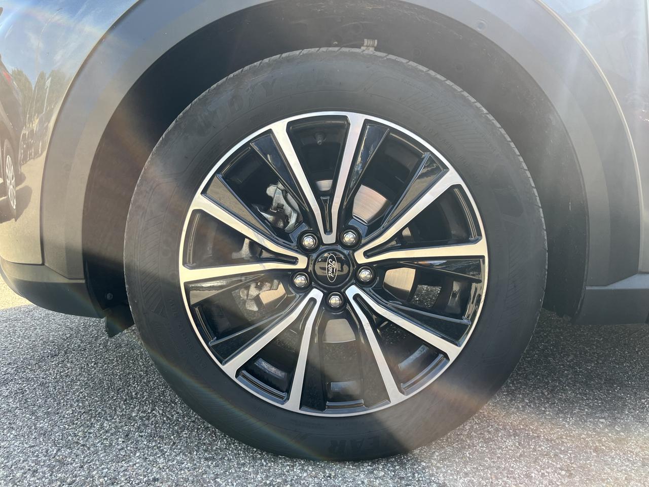 FORD Puma '19-> - Puma 1.0 EcoBoost Hybrid 125 CV S&S aut. Titanium