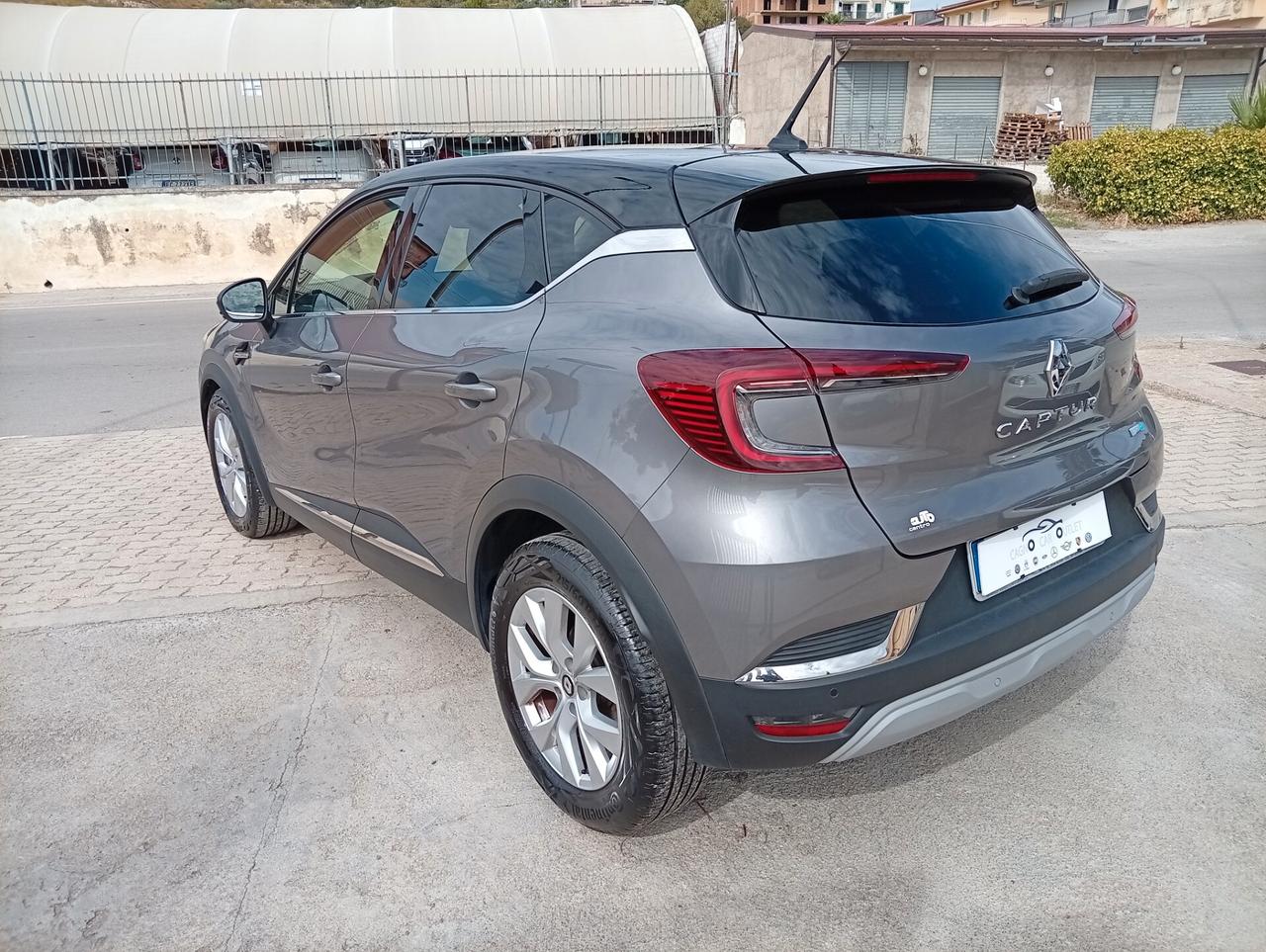 Renault Captur Full Hybrid E-Tech 145 CV Intens