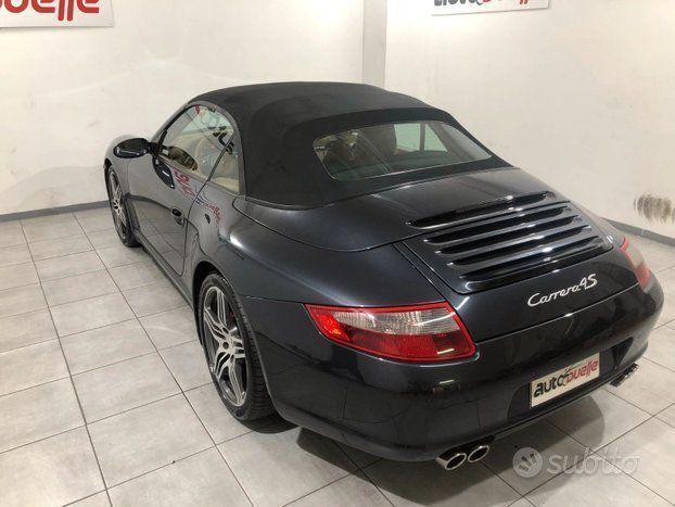 Porsche 911 (997) - carrera 4 s cabrio