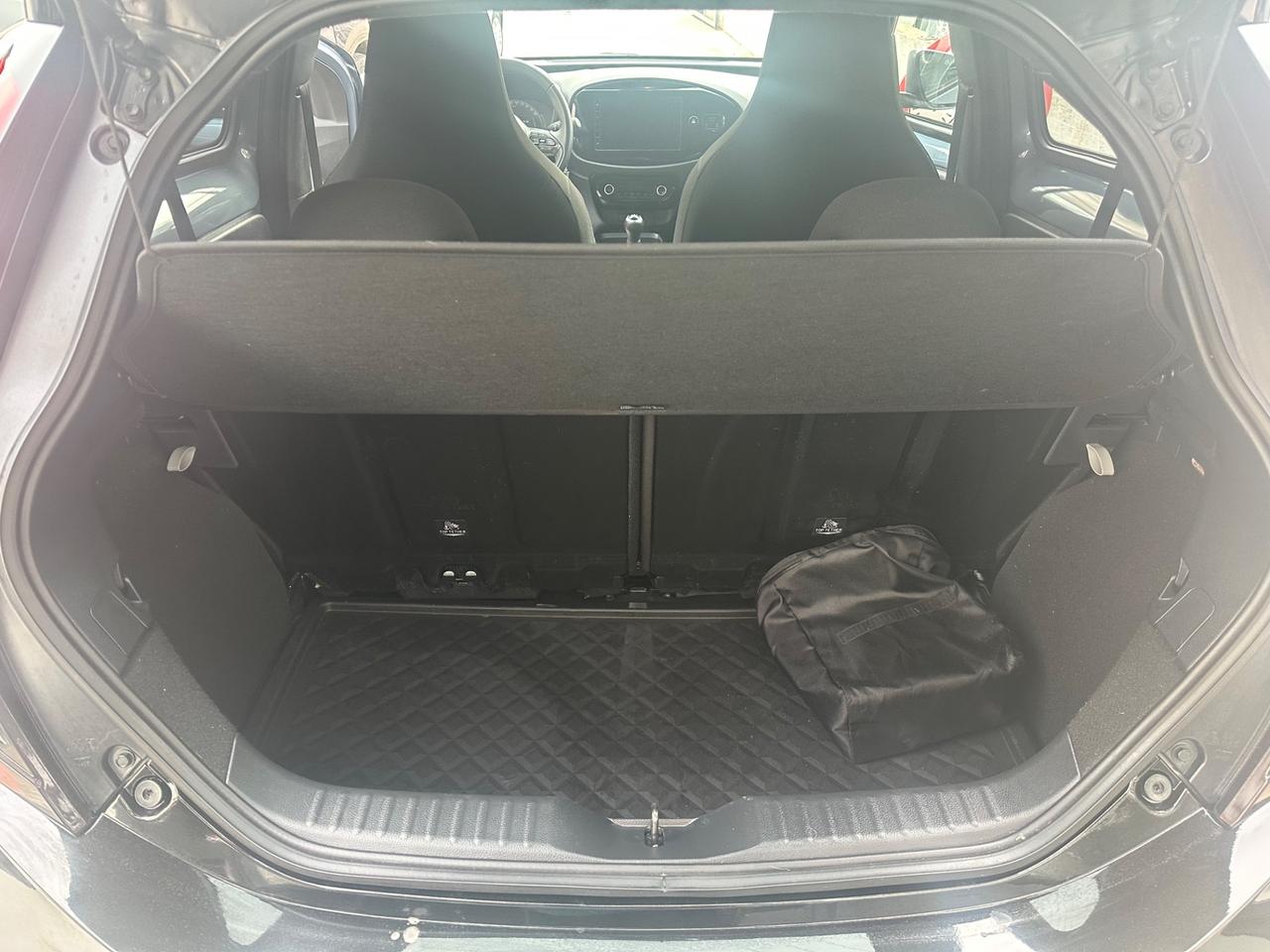 Toyota Aygo X 1.0 VVT-i 72 CV 5 porte Lounge