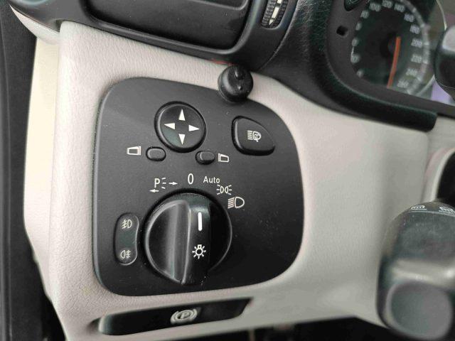 MERCEDES-BENZ CLC 220 CDI Sport