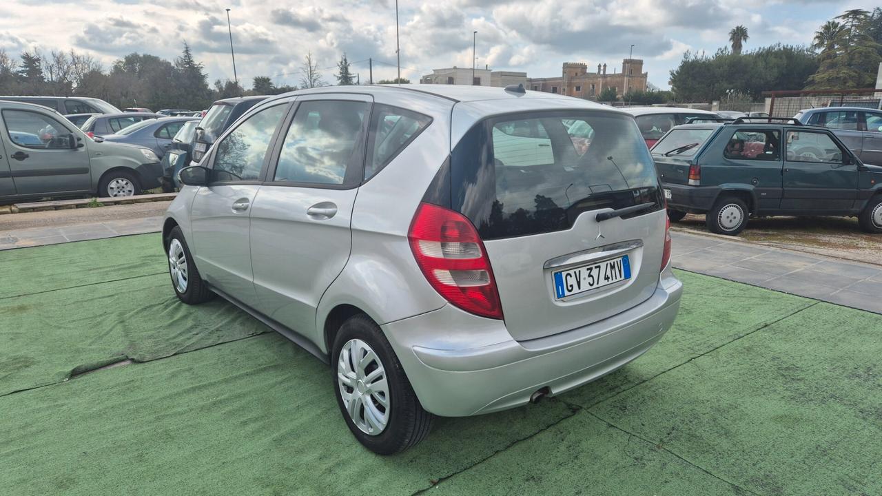 Mercedes-benz A 150 160 BlueEFFICIENCY Elegance