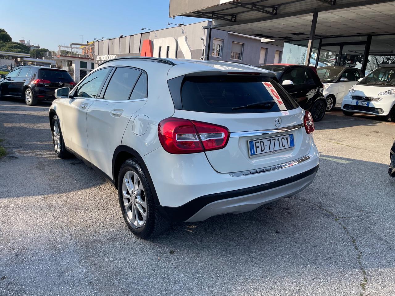 Mercedes-benz GLA 180 d Automatic Premium