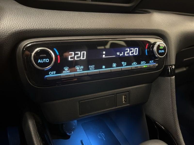 Toyota Yaris Hybrid Premiere MY21