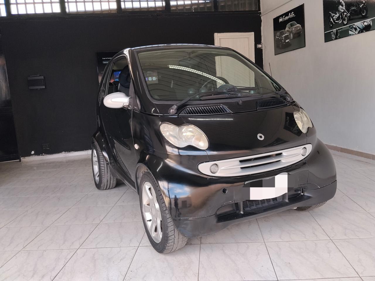 Smart ForTwo 700 automatica CON GARANZIA