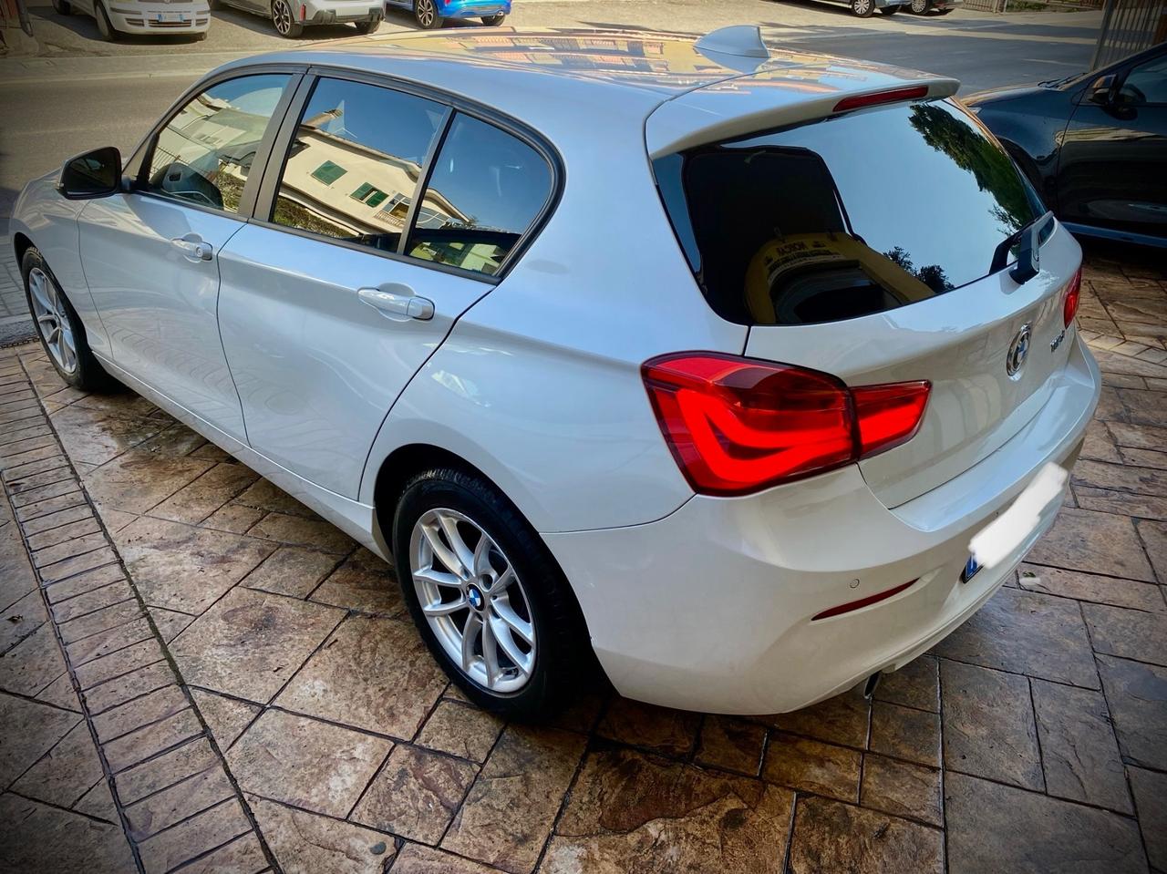Bmw 116 116d 5p. Sport