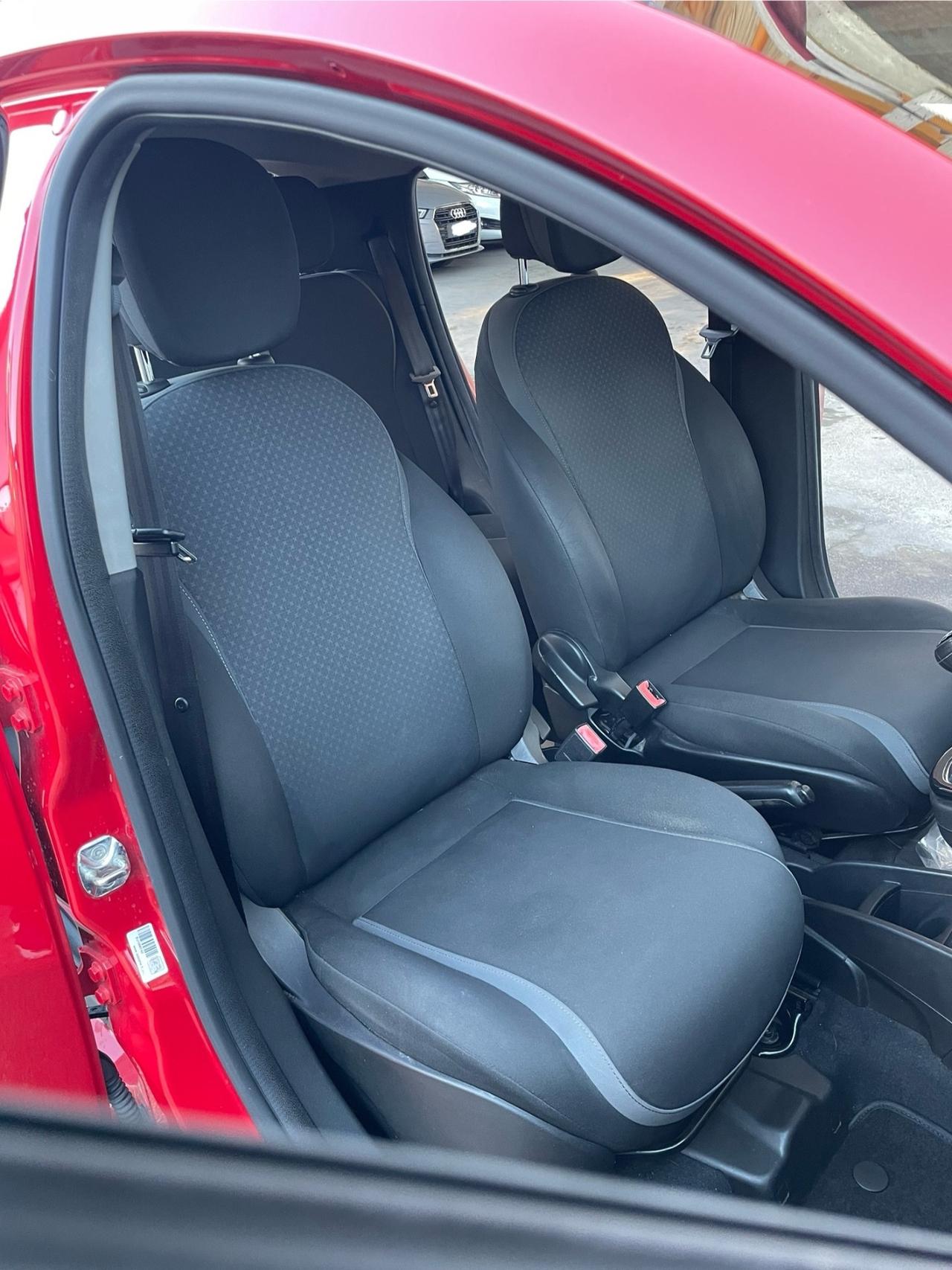 Lancia Ypsilon 1.2 69 CV 5 porte GPL Ecochic Gold dal nord Italia