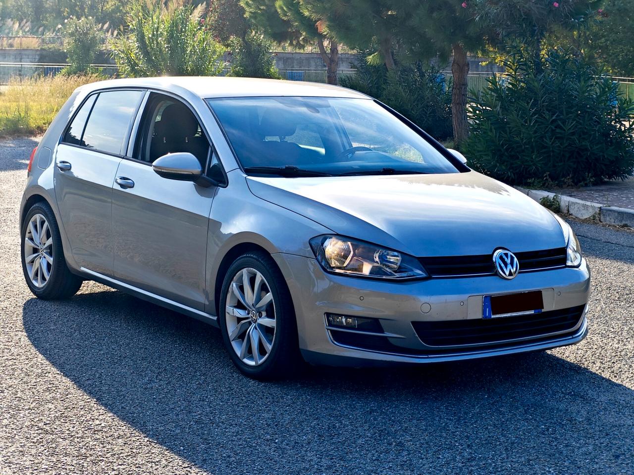 Volkswagen Golf 2.0 TDI DSG 5p. Highline BlueMotion Technology