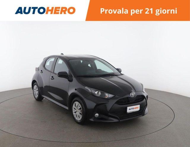 TOYOTA Yaris 1.0 5 porte Active