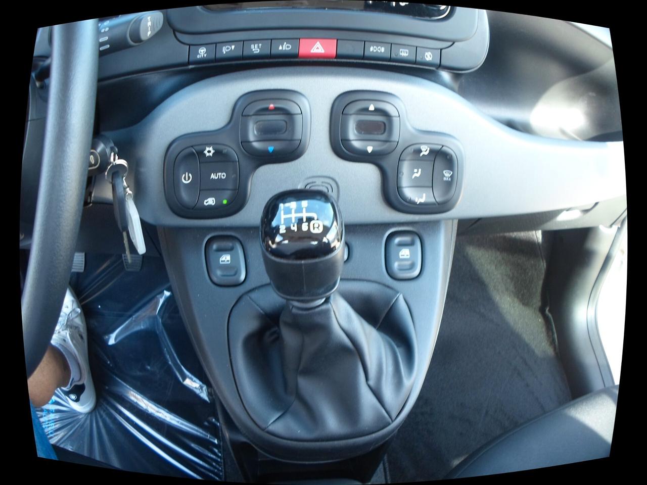 Fiat Panda 1.0 FireFly S&S Hybrid Red