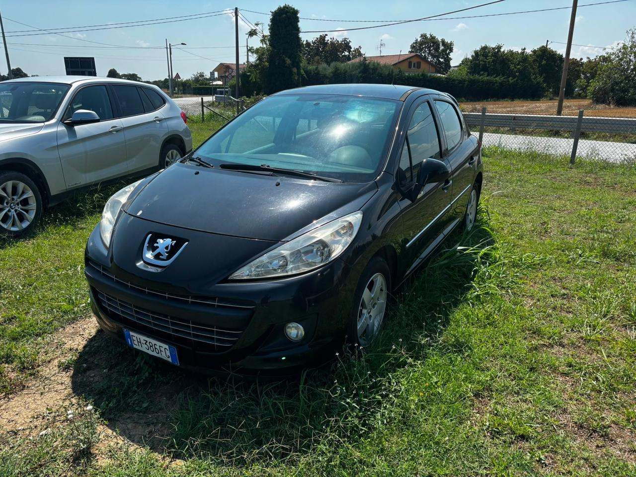 Peugeot 207 1.4 HDi 70CV 5p. Energie IDONEA PER NEOPATENTATI PERMUTABILE