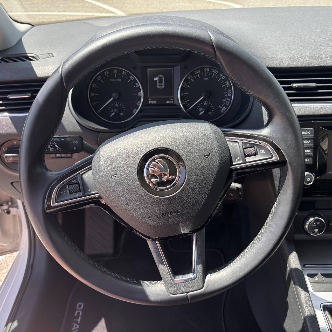 Skoda Octavia 1.6 TDI CR 105 CV Wagon Elegance