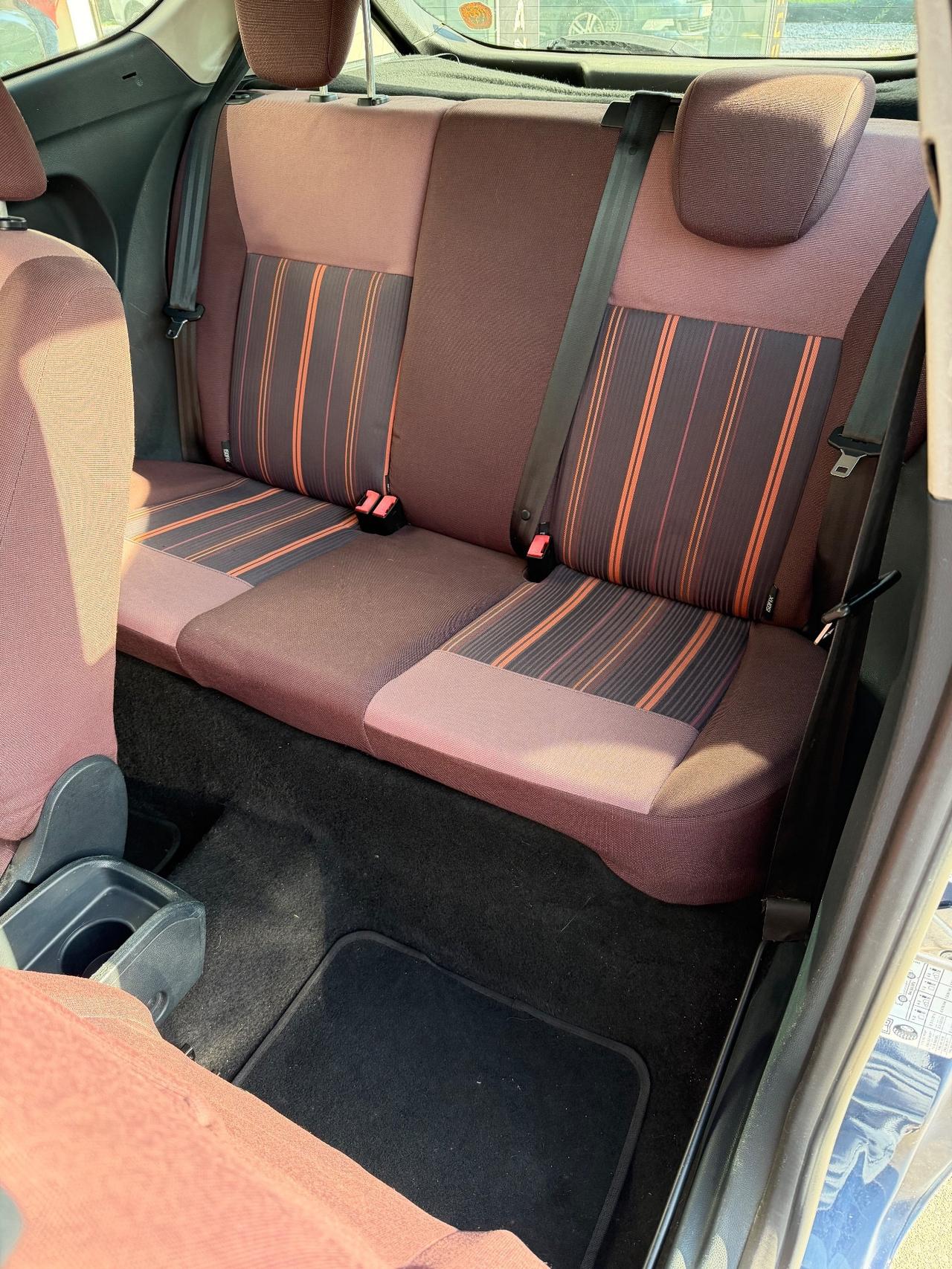 Ford Fiesta 1.4 3 porte Bz.- GPL 2030- Neopatentati